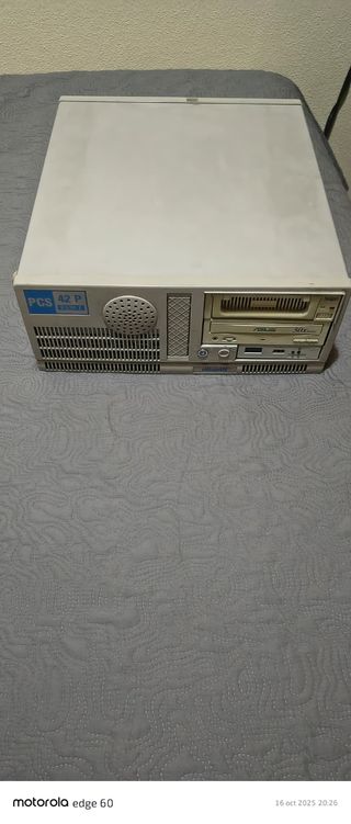 Olivetti DX2  50 mhz 36mb Ordenador Beige/Gris