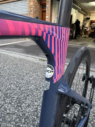 CANNONDALE SYSTEMSIX Hi-MOD Ultegra Di2 Rapha