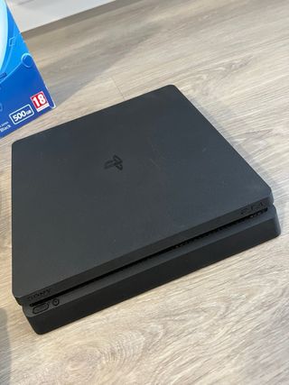 PS4 (PlayStation 4) Negra 