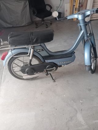 Moto Vespa Clásica