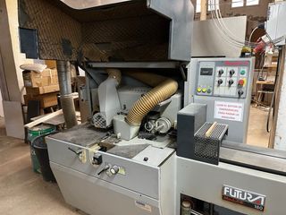 Máquina 4 cantos para madera