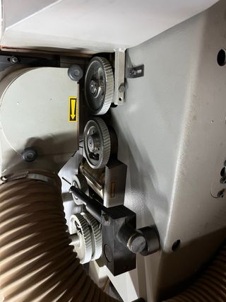 Máquina 4 cantos para madera