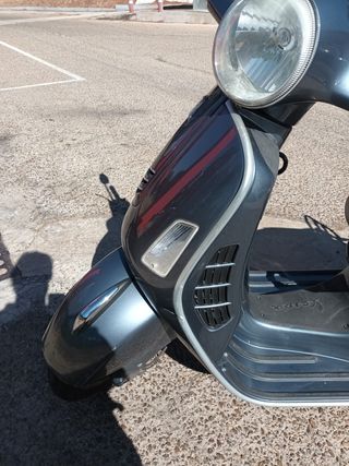 Vespa 300 GTS ie