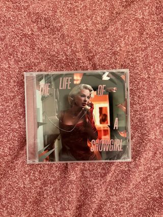 TAYLOR SWIFT - The Life of a Showgirl CD