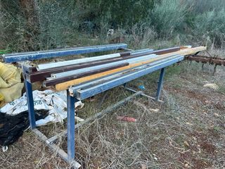 Mesa de trabajo metálica