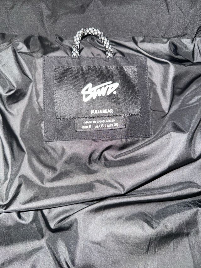 Chaleco Pull&Bear Negro