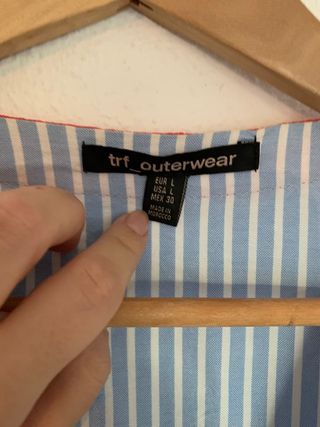 sobre camisa ZARA