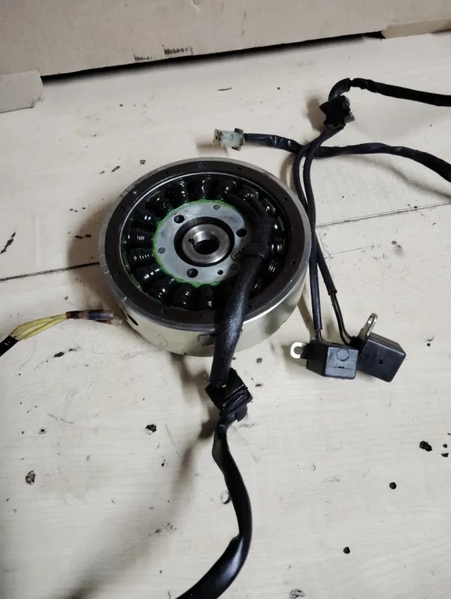 Plato magnético y estator Kawasaki Vulcan 750