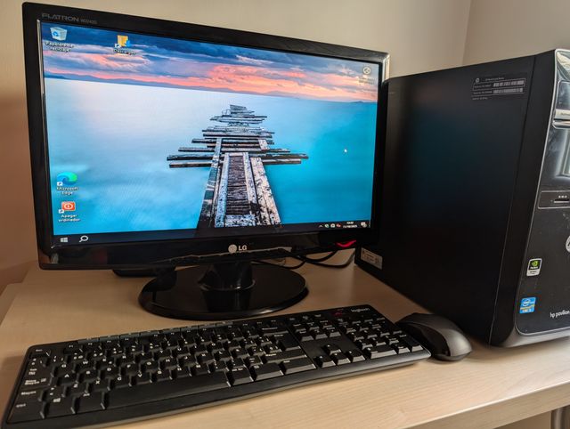 Ordenador de sobremesa HP Pavilion