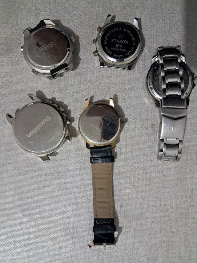 Lote 5 Relojes: Festina, Horlor, Stason, Vuillen