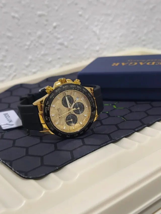 Reloj BOZLUN Hombre Negro y Dorado