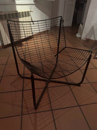 Silla SKÅLBODA IKEA Negra Metal