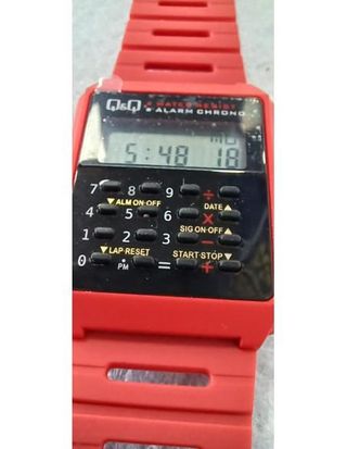 RELOJ Q&Q CALCULADORA