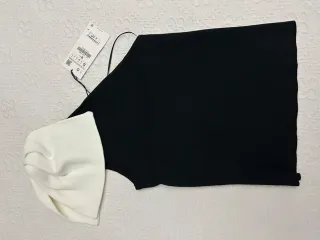 Top Zara Negro con Lazo Blanco Talla S