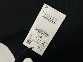 Top Zara Negro con Lazo Blanco Talla S