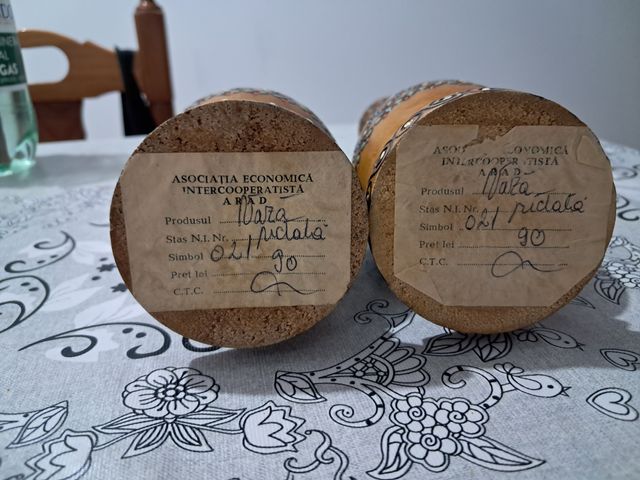 Tarros Intercooperatista pintados