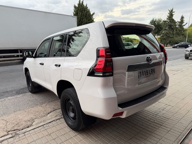 Toyota Land Cruiser 2021