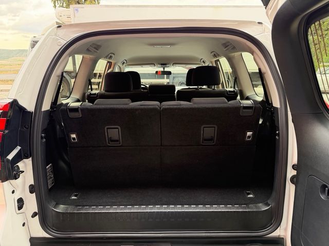 Toyota Land Cruiser 2021