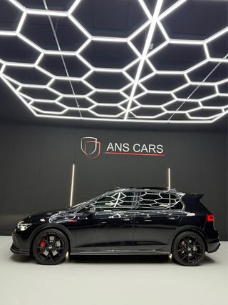 Volkswagen Golf GTI CLUBSPORT 300