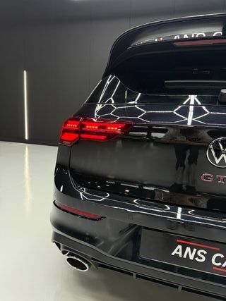 Volkswagen Golf GTI CLUBSPORT 300