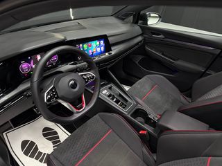 Volkswagen Golf GTI CLUBSPORT 300