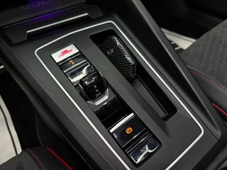 Volkswagen Golf GTI CLUBSPORT 300