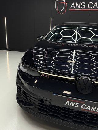 Volkswagen Golf GTI CLUBSPORT 300