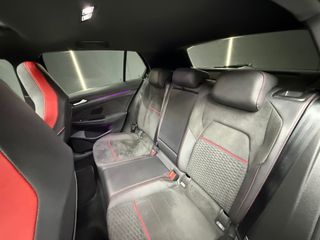 Volkswagen Golf GTI CLUBSPORT 300