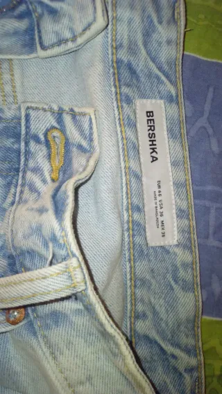 Pantalón corto vaquero hombre XL desgastado