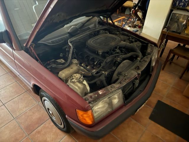 Mercedes-Benz Clase E 1993