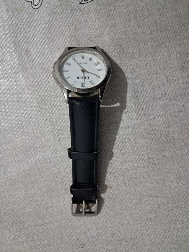 Reloj Eiger TYP J433 Negro/Plata