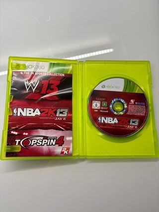 Xbox 360 Negra con Juegos y Mandos