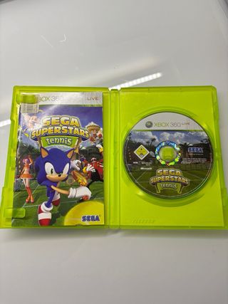 Xbox 360 Negra con Juegos y Mandos