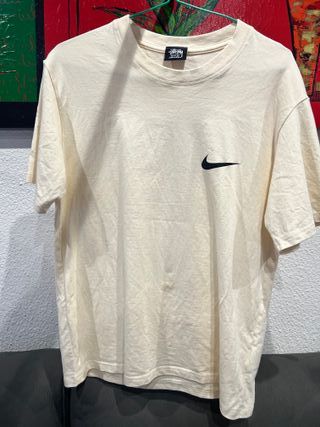 Camiseta Nike x Stüssy Beige Talla S