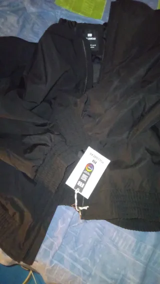 Chaqueta Pull&Bear Negra Hombre XL