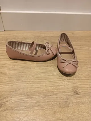 Botas,manoletinas,zapatillas niña 