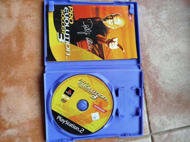 Pacchetto di 7 giochi per Play 2