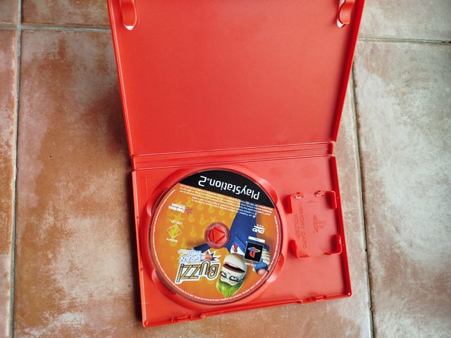 Pacchetto di 7 giochi per Play 2