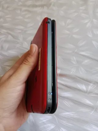Nintendo 3DS XL Roja+cargador+lapiz