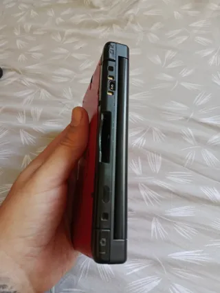 Nintendo 3DS XL Roja+cargador+lapiz