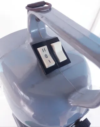 Lampada da ferroviere arancione