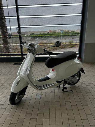 Vespa Primavera 50cc 2020 Blanca