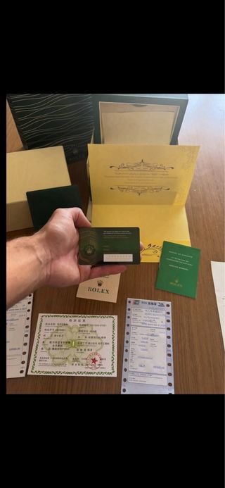 Rolex Submariner Date