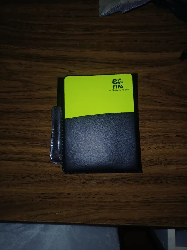 Tarjeta Roja y Negra FIFA Árbitro Fútbol