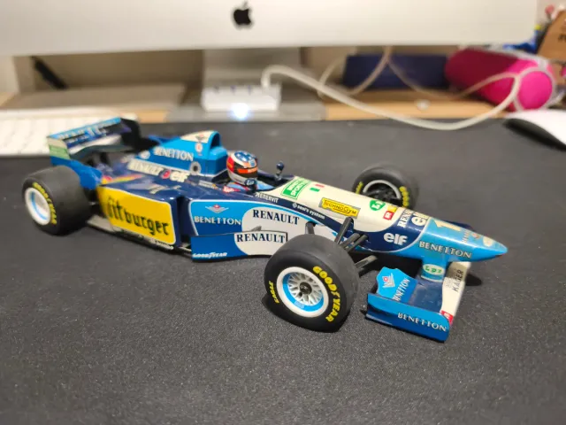 Benetton F1 Michael Schumacher 1995 1/18 Minichamp