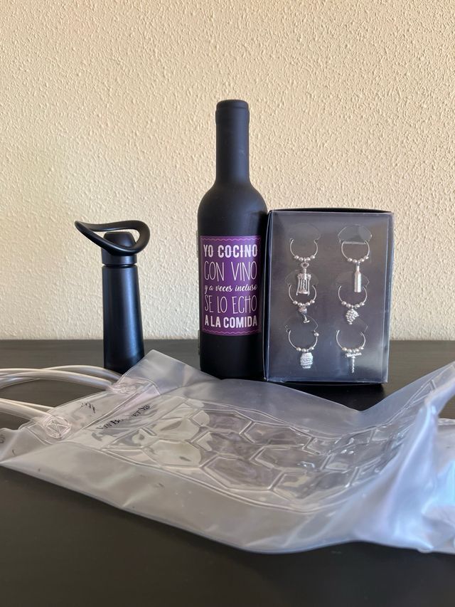 Set Accesorios Vino Botella Negra