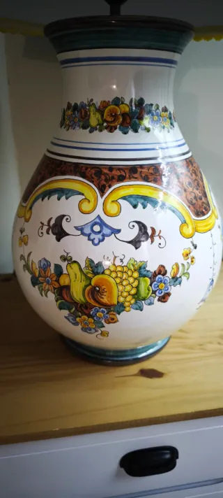 Lámpara de mesa cerámica decorada