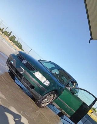 Volkswagen Passat 1.8T 150CV
