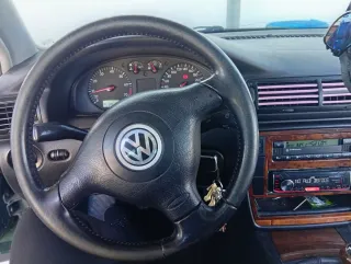 Volkswagen Passat 1.8T 150CV