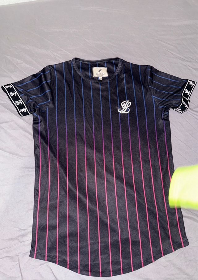 Camiseta Illusive London rayas